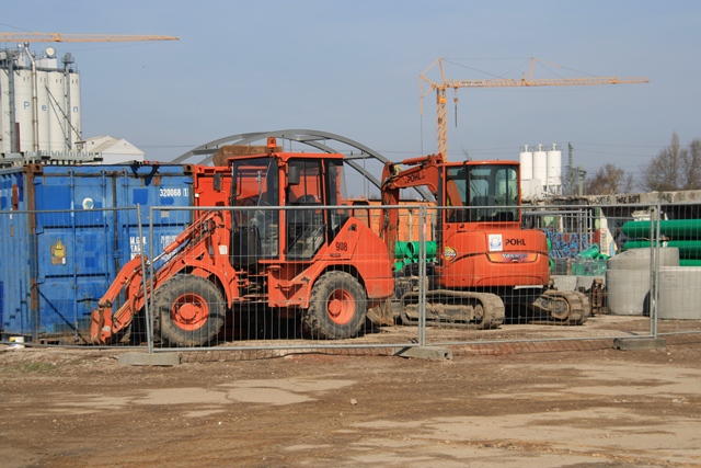 Baustellenlager der Firma Pohl auf Alsen 02.04.2011