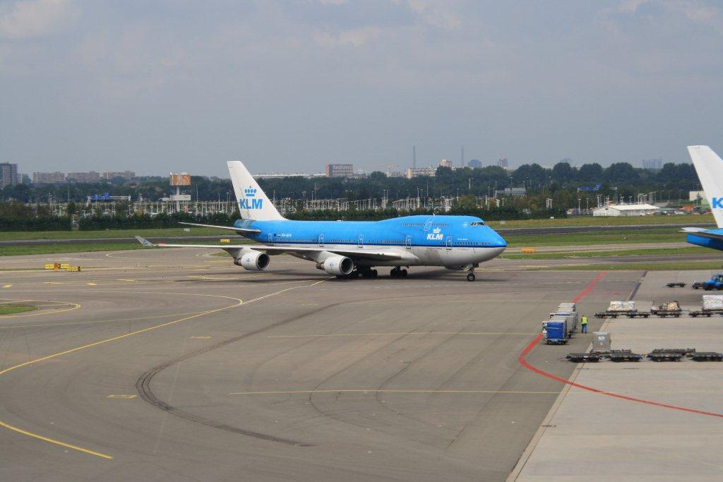 Jumbo auf dem Schiphol Airport Amsterdam 28.07.2011