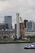 Kriegsdenkmal am Hafen von Rotterdam 27.07.2011